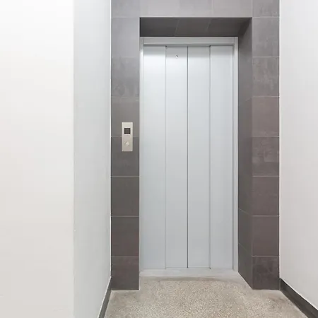 Floor View Marszalkowska By Renters Lägenhet Warszawa