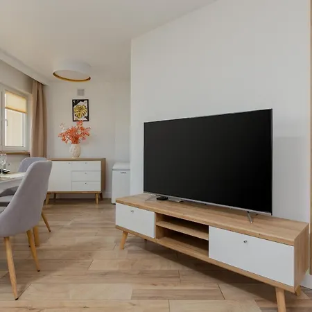 Floor View Marszalkowska By Renters * وارسو